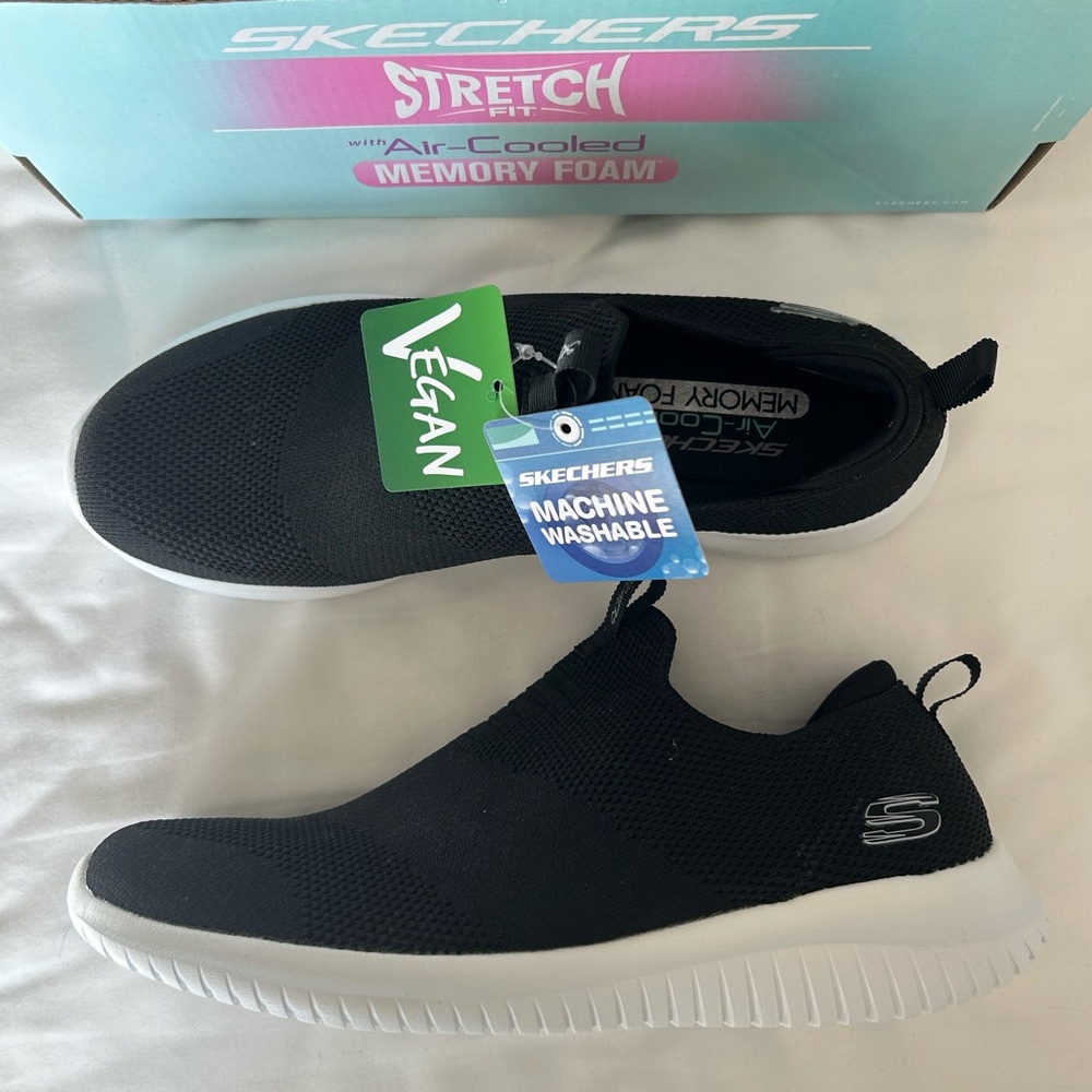 Skechers Black Slip-On Stretch Fit Shoes Sneakers